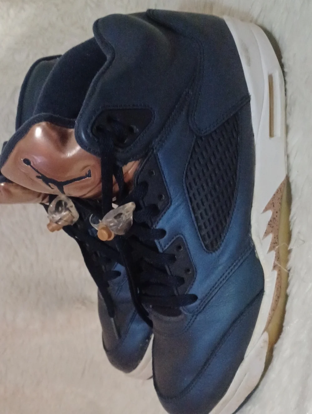Jordan navy bronze